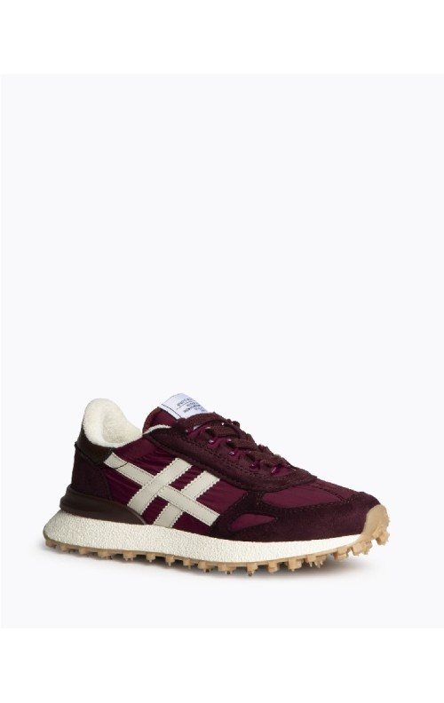 DEPORTIVA MODEL BURDEOS