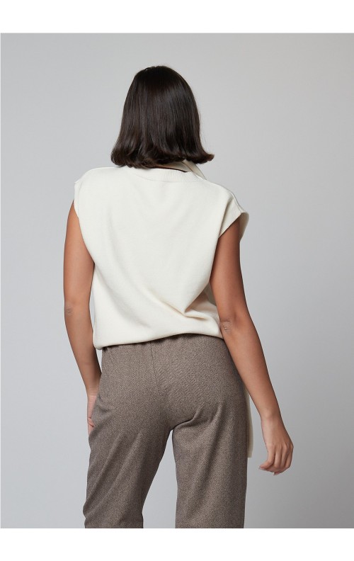 CHALECO & BUFANDA BEIGE