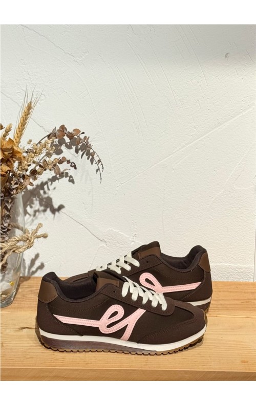 DEPORTIVA EVE MARRON